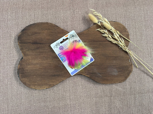 Furry Fluffy bal AFP